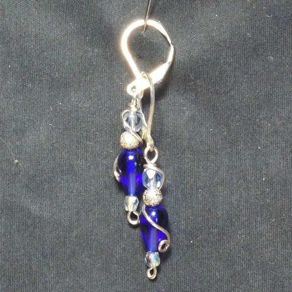 CCLHMHLLC Wired Jewellery Designs - Picture 3 of 4